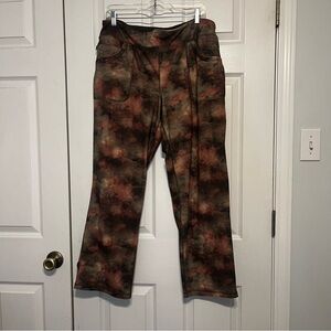 Land’s End Women’s Wide Leg Tie Dye Leggings Large Petite Camo Grunge Activewear